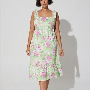 Torrid • NWT mini poplin tiered ruffle strap floral dress